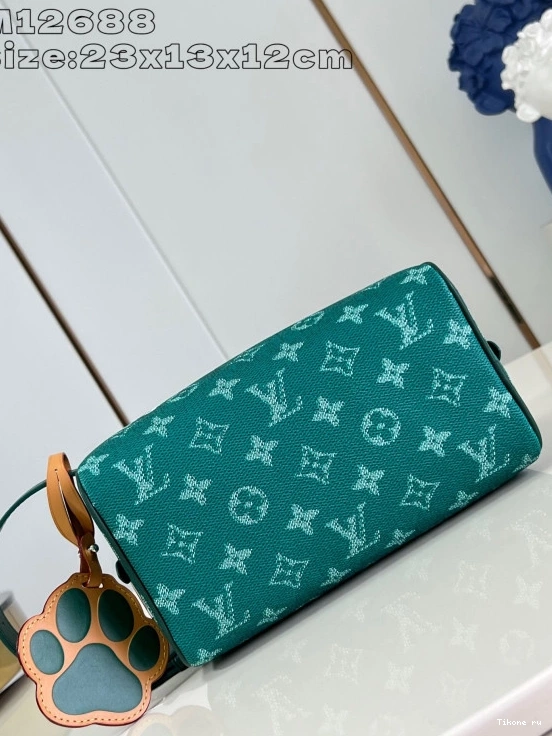 Cheap bag-23*13*12CM DOPP LOCKER KIT LOUIS VUITTON 0811